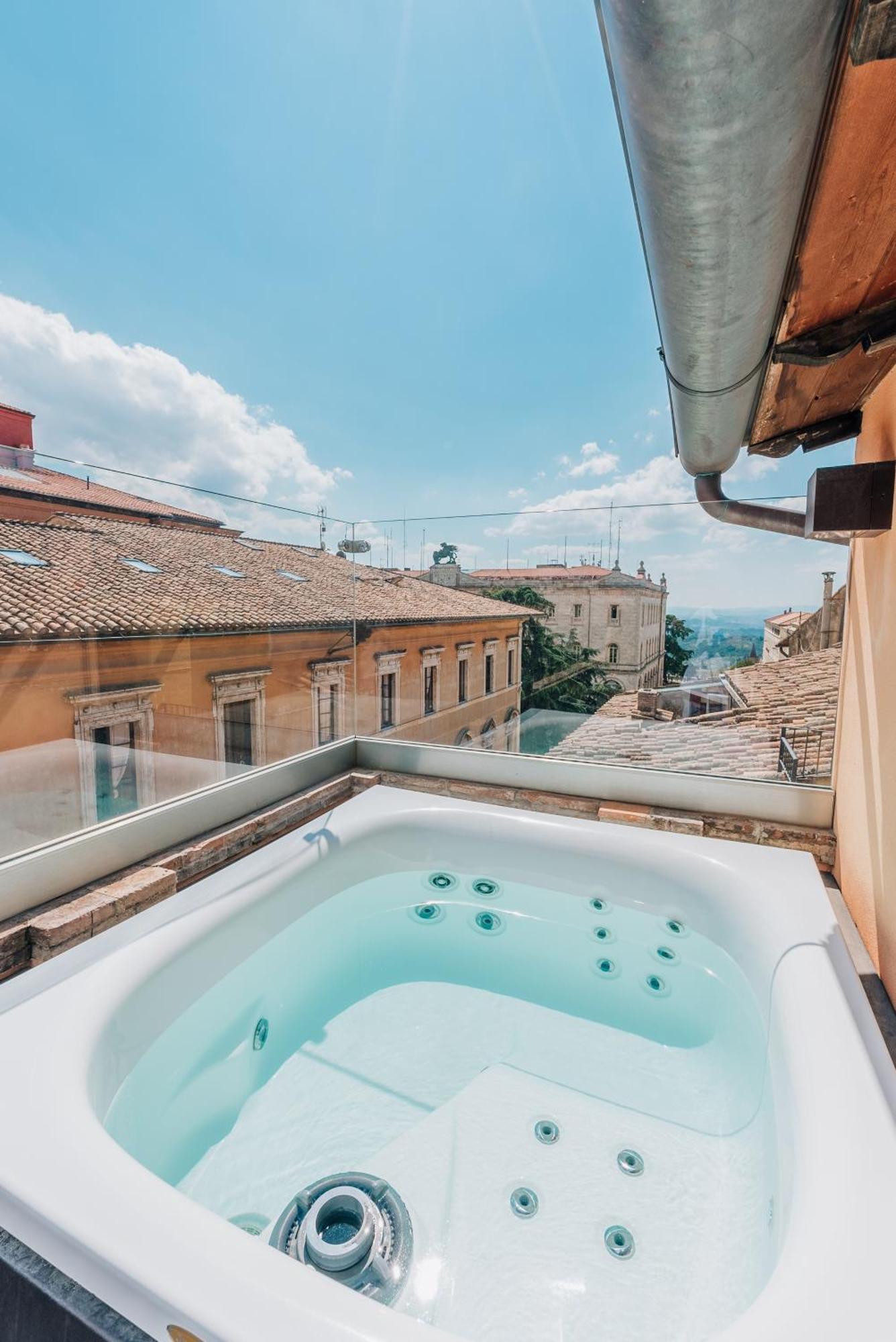 Locanda Della Posta Boutique Hotel Perugia Bagian luar foto