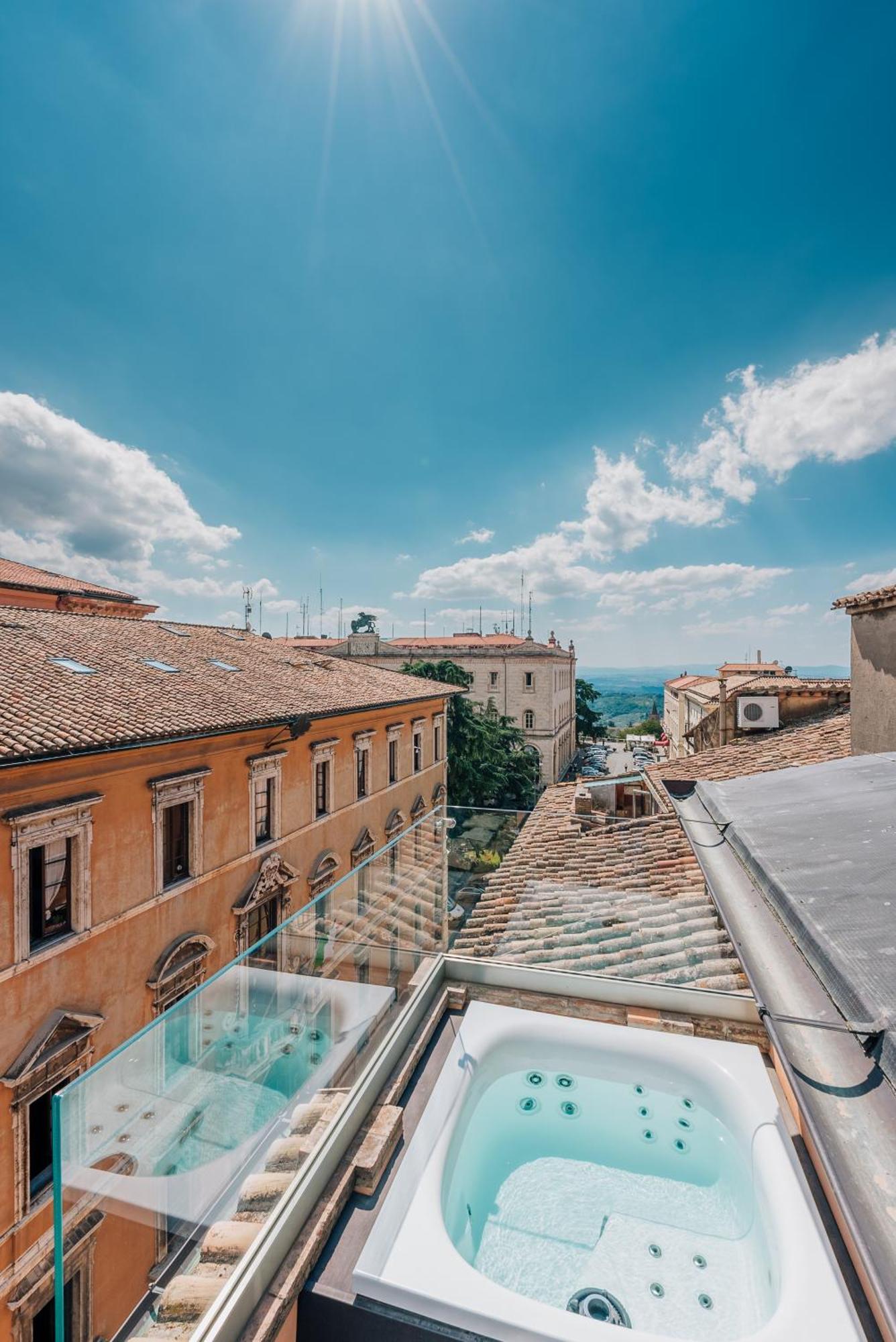 Locanda Della Posta Boutique Hotel Perugia Bagian luar foto